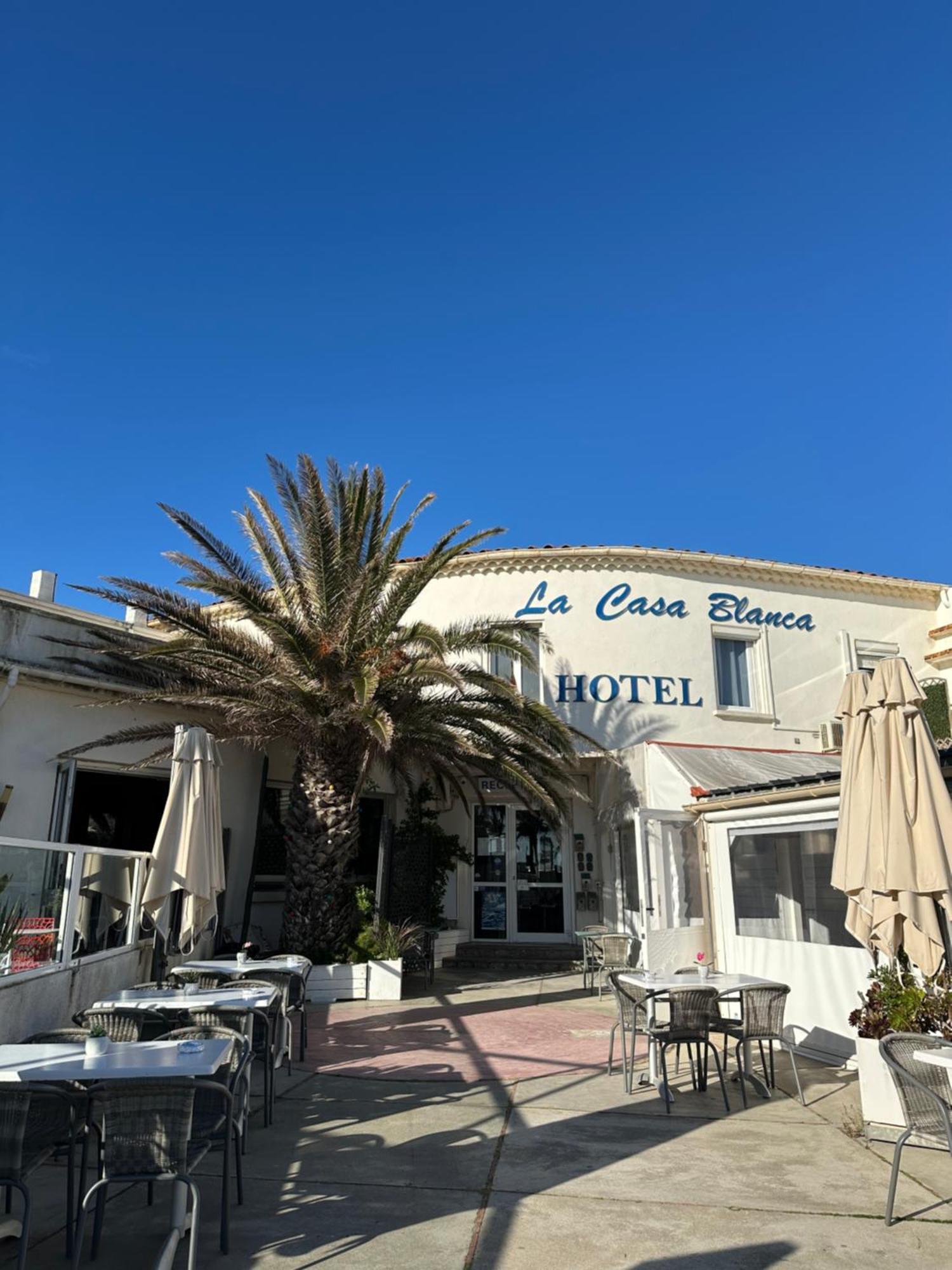 Hotel La Casa Le Barcares Bagian luar foto